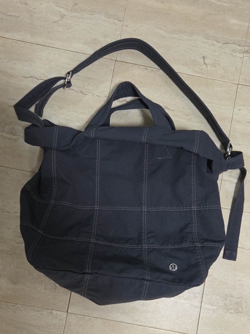 Lululemon On My Level Tote Bag 20L Navy